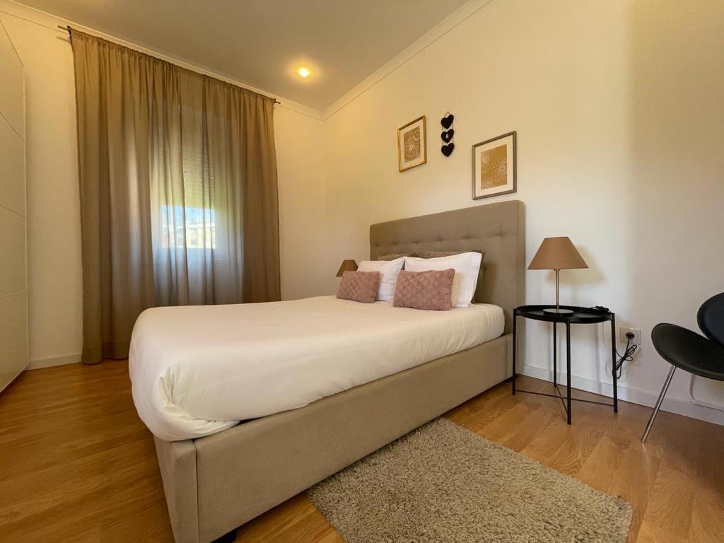 Burgaes II Apartment Porto Bagian luar foto